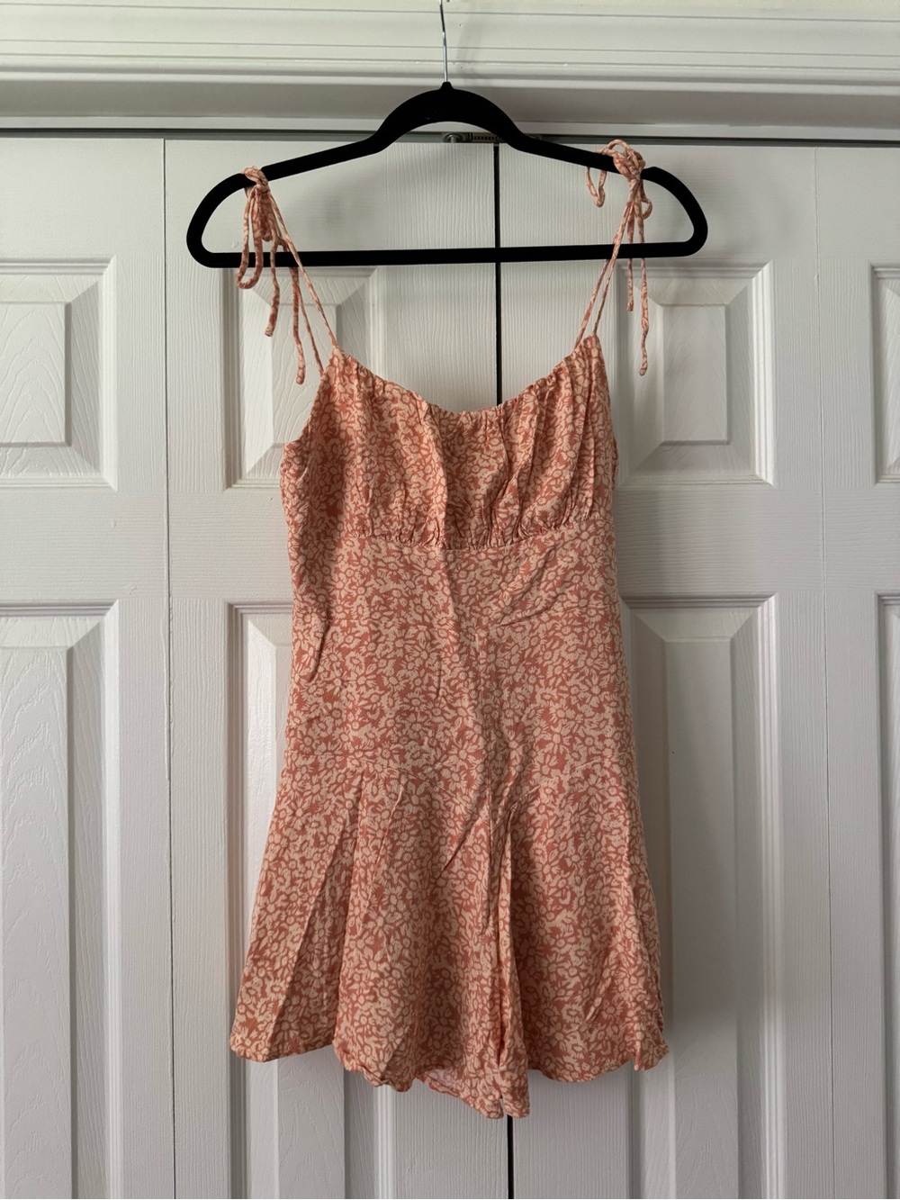 ILLA ILLA Peach Floral Tie-Shoulder Romper